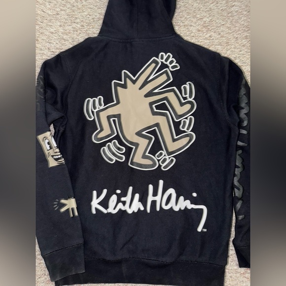 SHOE PALACE
SP X KEITH HARING WOLF PULLOVER
MENS LIFESTYLE HOODIE size M - Picture 1 of 7